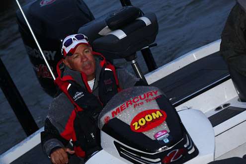 Elite Series Pro Scott Rook finished Day One in the top 50 with a 5 fish limit weighing 10 pounds 1 ounce.