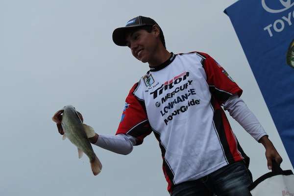 Trevor Yates is the last angler to weigh in the 15-to-18 division. 