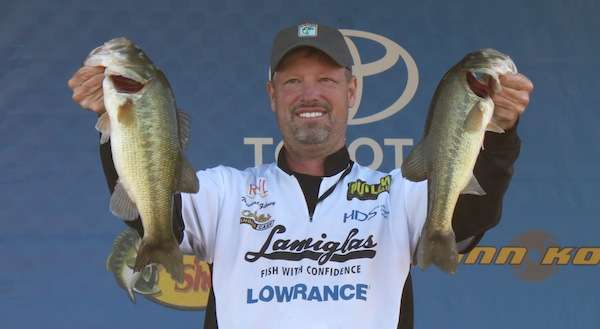 Michael Gibney had 11-9 for 11th place on Day One. 
