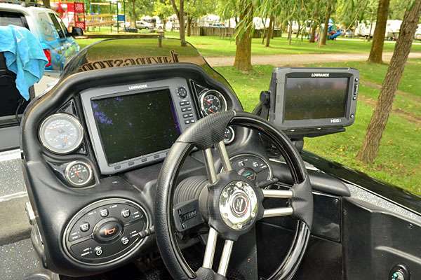 Here's his cockpit: A pair of Lowrance units keep him informed of his GPS position and what's below the boat. The unit on the right is one of the new touchscreen models. Note how few buttons are on it.