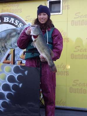 Laura Stout of Mineola, TX weighs in a 5.88