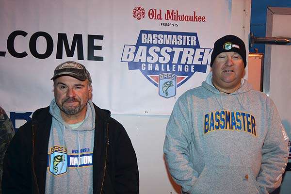 Mike McQuitty (left) and B.A.S.S. Nation Director Jon Stewart are at the ramp well before daylight to get the anglers signed up and organized.