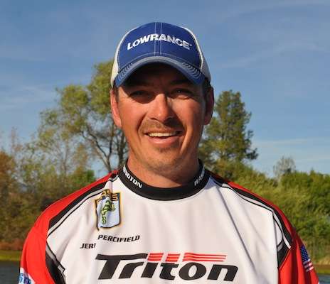 Jeremy Percifield of Washington is competing in back-to-back championships. This year, he qualified by winning the overall B.A.S.S. Nation Western Divisional. Percifield works on cars for a living and works on bass boats for fun. He also likes archery hunting and shooting varmints.