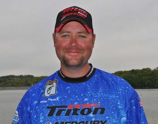 Mark Pierce, who lives in Kentucky, will represent Tennessee at the championship. He will go down in the annals of B.A.S.S. history for catching the biggest bass at the 2013 Bassmaster Classic, against all the top pros. Pierce serves his country in the U.S. Army. Fishing is his only hobby, but if he has to pick something besides bass catching as a pastime, heâll choose mowing. Thatâs seriously what he said.