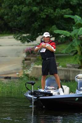 7. What is your greatest strength as a bass angler?
Power fishing and fishing to win. Winning 8 events in 18 years is testament to that, but it has also affected me negatively. Sometimes in the dog days of summer I don't know how to catch a small limit to stay alive. I always go for broke.