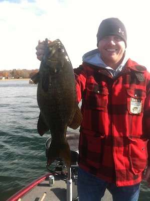Tony Lee caught his best fall bass, 5.7 pounds, from Mille Lacs in Minnesota. 
