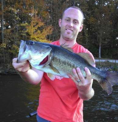 Scott Elliott shows off his 7-pounder, caught Nov. 2, 2013, from Swift Creek Reservoir in Virginia.