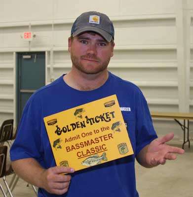 If a picture is worth a thousand words, what message is this one sending about Shaye Baker's chances of winning on Okeechobee this week? The Alabama angler and Bassmaster.com columnist connected with some good bass early in the week and will find out what he's really on when things start on Thursday. He thinks it'll take 72-8 to win.