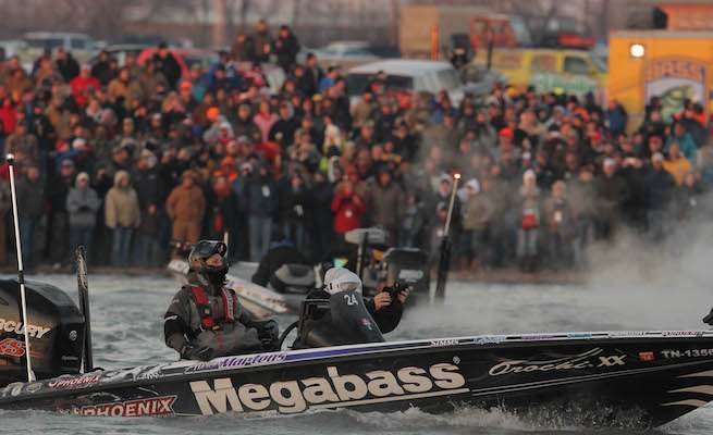 <p>Aaron taking off on Day One of the Bassmaster Classic. </p>
