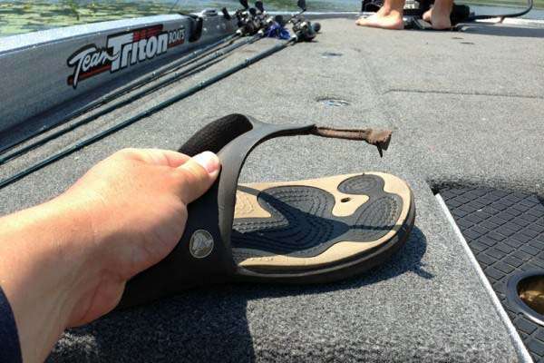 <p>"Fish are knocking Stephen Browning right out of his shoes," said Bassmaster Marshal Josh Keeney at the LaCrosse, Wis.-based tournament. </p>
