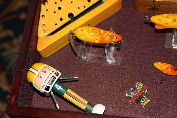 <p>If you're a fisherman who also likes football, who could resist a Brett Favre lure or Green Bay Packer cheesehead tackle? There's something for every aspiring collector, if you just look around a little and let your imagination take over.</p>
