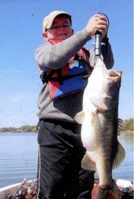 Liam R. Howard
12 pounds, 2 ounces
Lake Reedy, Florida
5-inch Wise Guys Shaking Shad (bubble gum)
