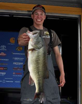 Zach MacDonald (pictured) & Ryan Sparks, 7-12
2013 Carhartt Bassmaster College Series Western Conference Regional
Clear Lake, Calif., April 2013
