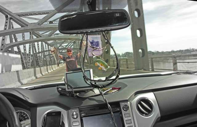 My travels to the Classic began with an 11-hour drive from Quantumâs headquarters in Tulsa, Okla., to Birmingham, Ala. Here I am crossing over the Mississippi River on Interstate 55 in Memphis.