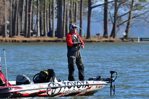 Scroggins alternated between a lipless crankbait and a lipped one.