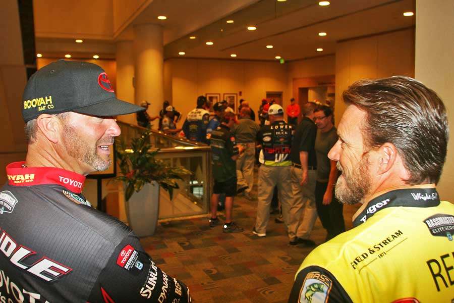 Gerald Swindle and Skeet Reese arrive at the lobby area filled with anglers.