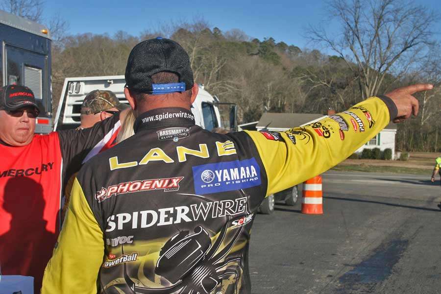 Among the last anglers to check in, Bobby Lane says âOn to Birmingham!â