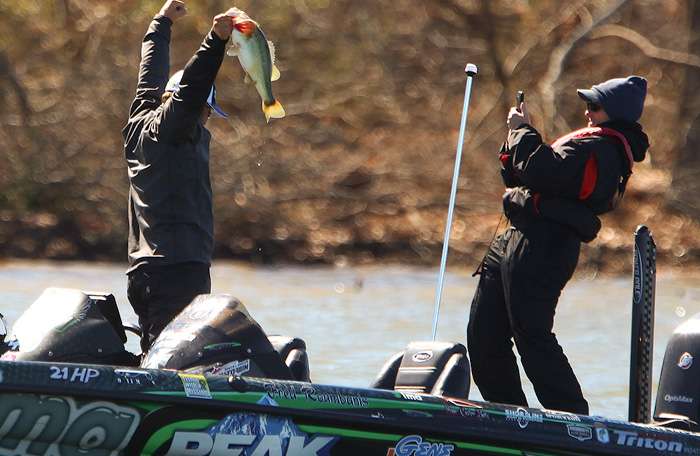 Roumbanis adds to his Day 1 limit with another 5-pounder. 