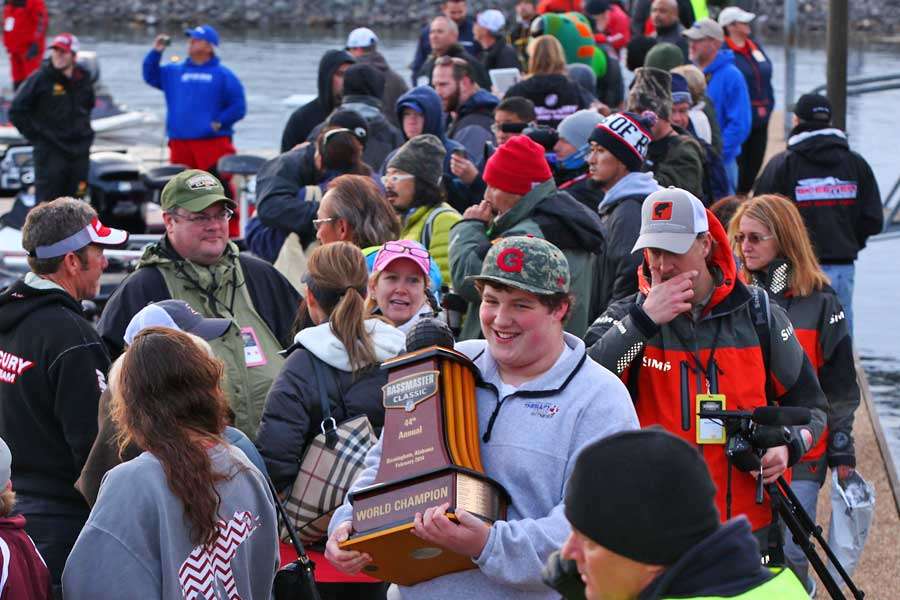 The Classic trophy was paraded along the dock.