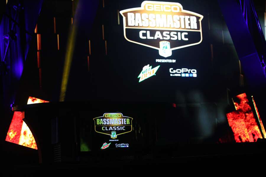 The stage is set at the Birmingham Jefferson Convention Center for the first weigh-in of the 2014 Geico Bassmaster Classic.