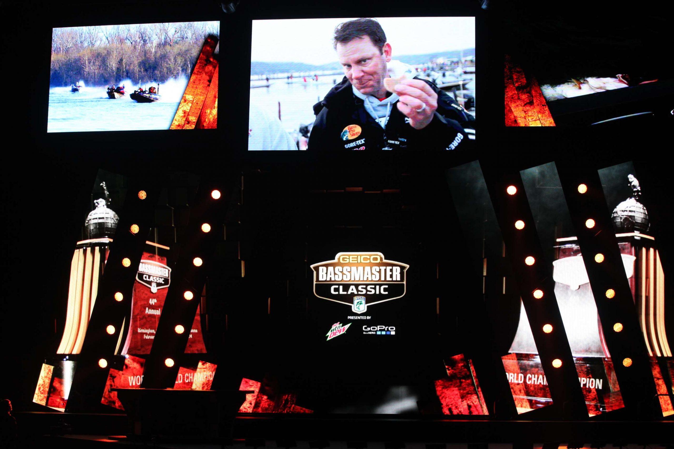 The stage is set for the final weigh-in of the 2014 GEICO Bassmaster Classic presented by Diet Mountain Dew and GoPro.