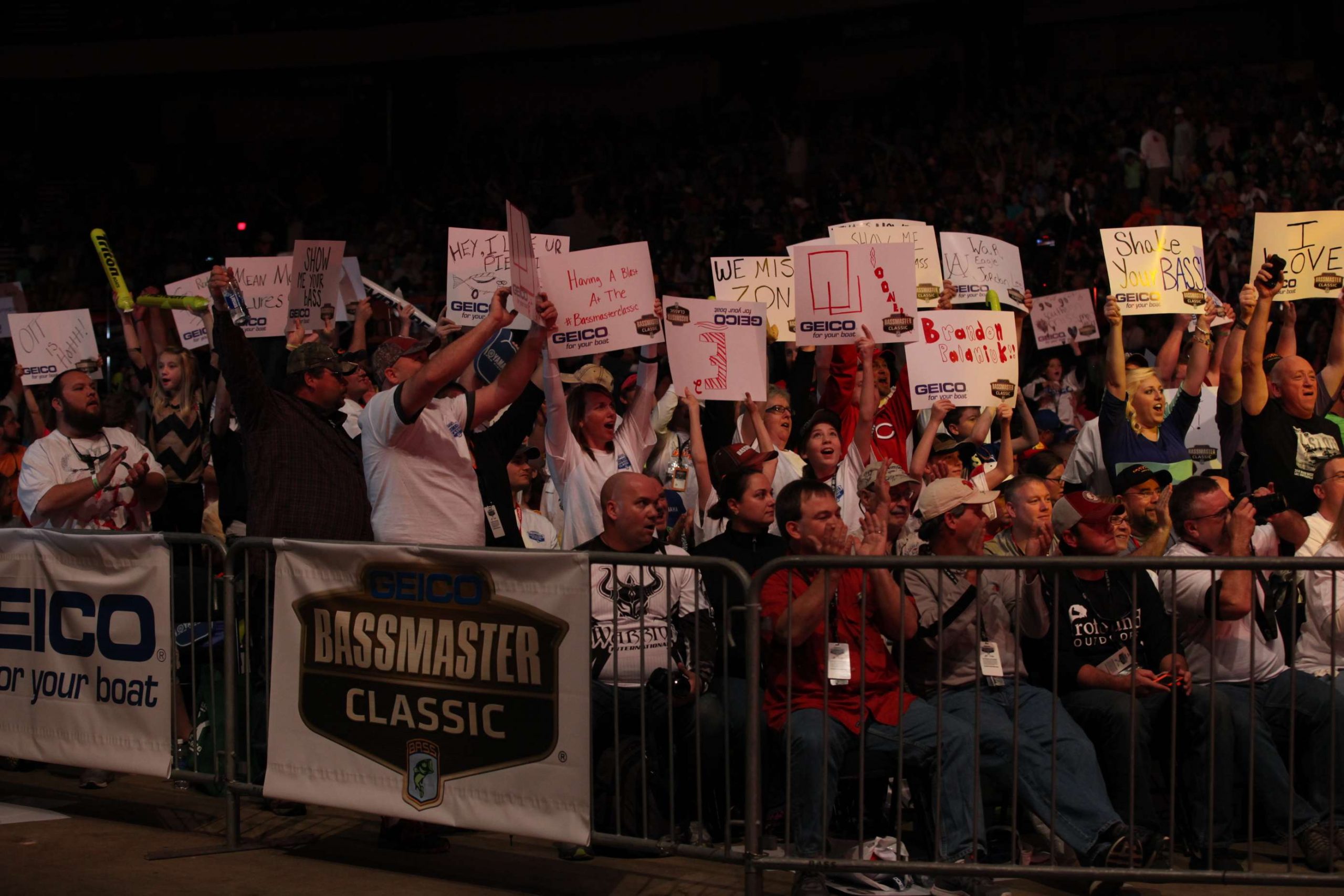 The fans show support for their favorite pros.