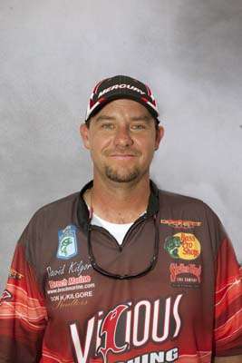 <B>David Kilgore - 40:1</b><BR>
The tallest angler ever to qualify for a Bassmaster Classic (Kilgore is 6 feet, 9 inches tall) has serious skills. He's qualified to join the Elite Series three different times and turned down the invitation each time. He lives in Alabama, so he's familiar with Guntersville. In two B.A.S.S. events on the lake he finished 116th and 18th, so it's hard to pin him down and harder to make him a favorite, but he's certainly capable of winning. He has two things working against him, though. He's a Classic rookie, and he lives in the host state. Luckily, Kilgore gets it. He understands that winning is the only thing at the Classic and that qualifying again through the Opens is tough to do. He'll leave it all on the water, and that makes him a threat.
