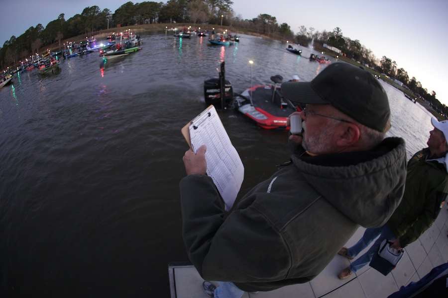 B.A.S.S. Tournament Manager Chuck Harbin positions the boats.