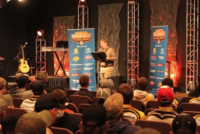 Carhartt College Series Tournament Manager Hank Weldon gets the briefing underway.