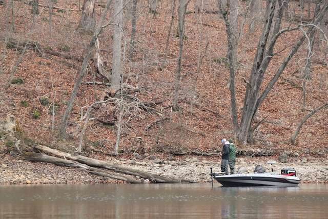 Most anglers, however, are looking for a mix of rock and wood.