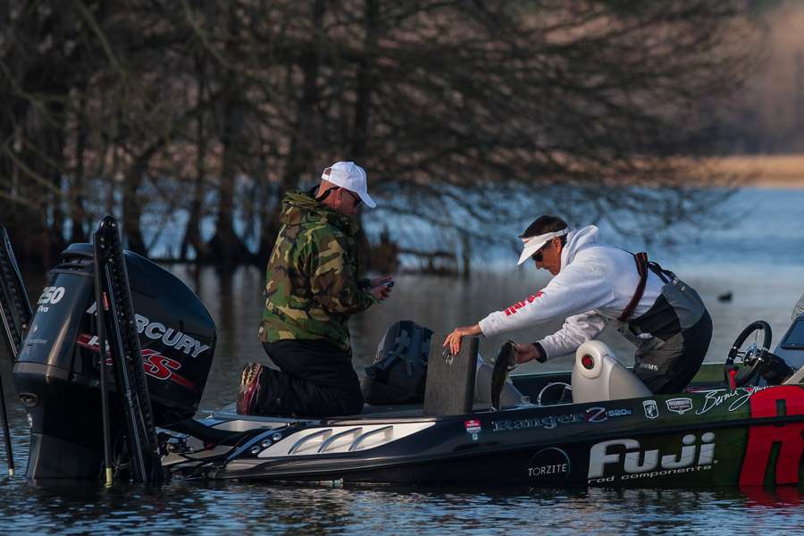 In the well it goes. Schultzâs Marshal is detailing his catch for BASSTrakk.