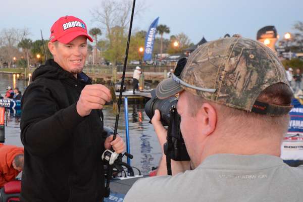 Keith Combs shows off his âsecretâ bait this week.
