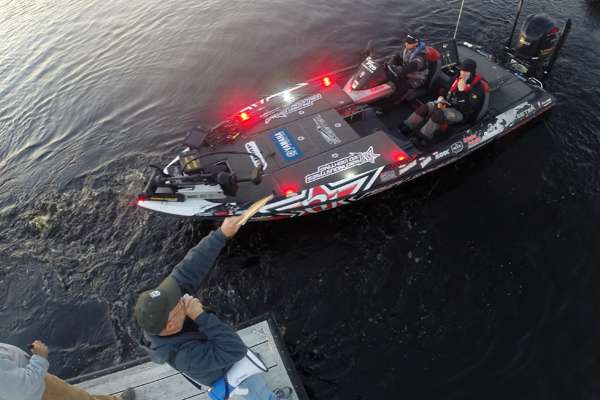 GoPro offers a unique perspective of the Bassmaster Elite at St. Johns River take-off on Day 2. 