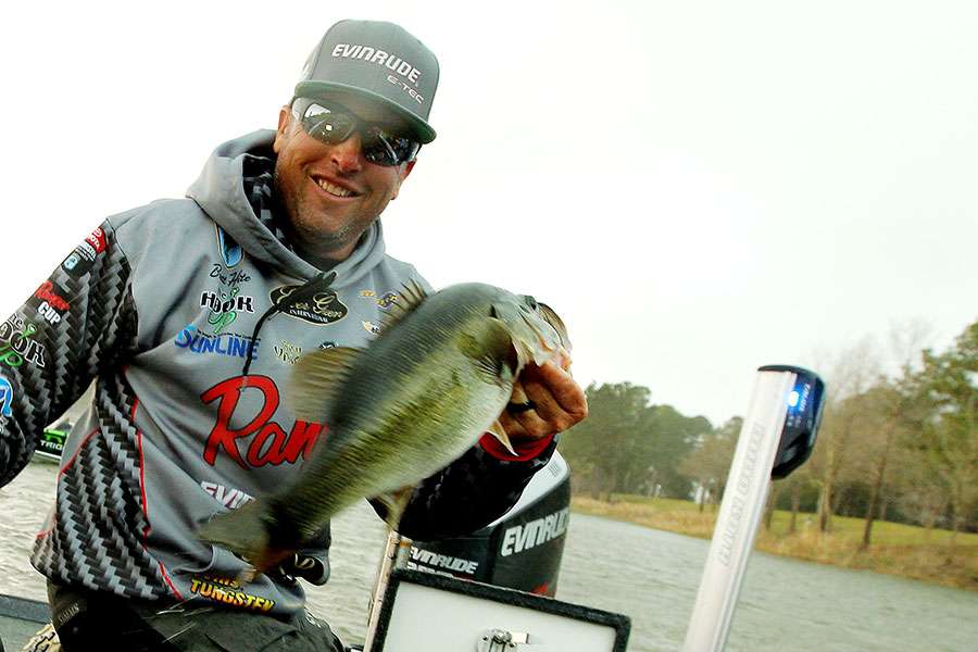 As the Top 12 anglers come back to early check in, strong storms also come in.