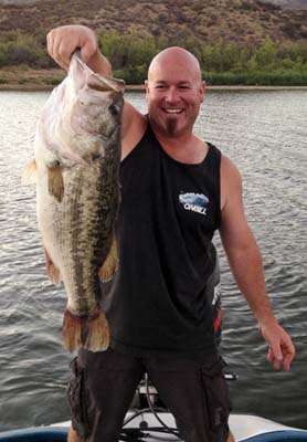 <b>Dan Gwyn</b>
10 pounds, 11 ounces
Vail Lake, California 
Zman Crawdadz size 4 watermelon red-Texas Rig   