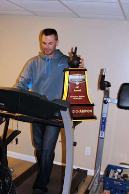 Now itâs time for exercise, and the Classic trophy inspires Randy to get back to work. 
