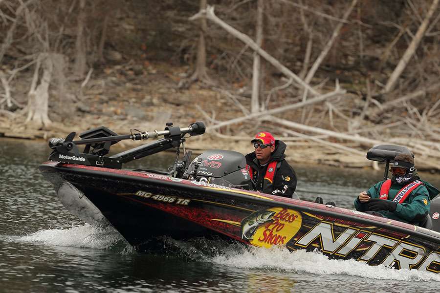 We caught up with Kevin VanDam as he was changing locations on the final day of the A.R.E. Truck Caps Bassmaster Elite at Table Rock Lake.
