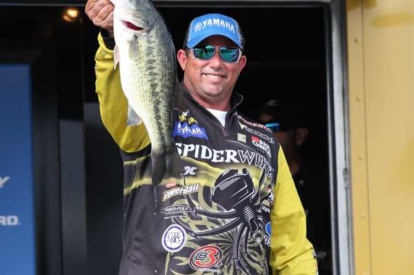 Bobby Lane (t-17th, 14-8)