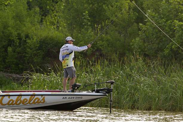 Mike McClelland is one of several Elite Series anglers fishing Central Open #2 on the Red River. 
