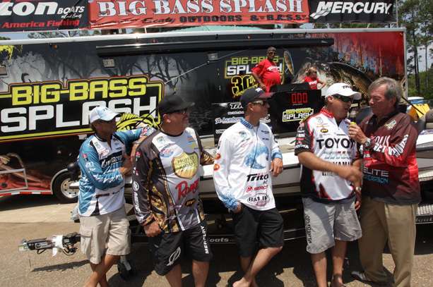 Bob Sealy talked to Elite Series anglers about the upcoming Elite Series event this week on nearby Toledo Bend. 