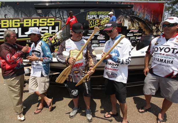 The pros signed all kinds of memorabilia while at the Big Bass Splash. 