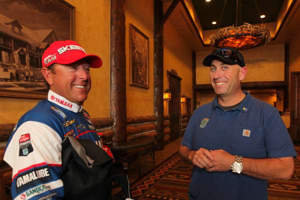 Dean Rojas and Dave Mercer visit prior to the anglers meeting here at the Big Cedar Lodge.
