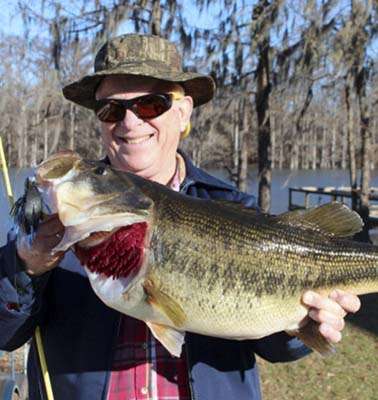 <b>David Gunter</b>
12 pounds, 10 ounces
Calling Panther Lake, Miss.
1/2-ounce Lockhart jig (blue/black) with Uncle Josh pork frog 
