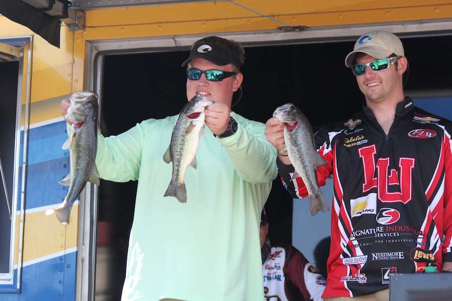 Greg Bass and Quinton Evans of Lamar University finish 37th with 6-2. 