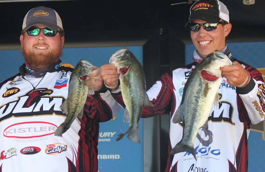 Trapper Munn and Dustin Perkins of University of Louisiana Monroe had 3 fish for 8-3 and sit in 6th. 