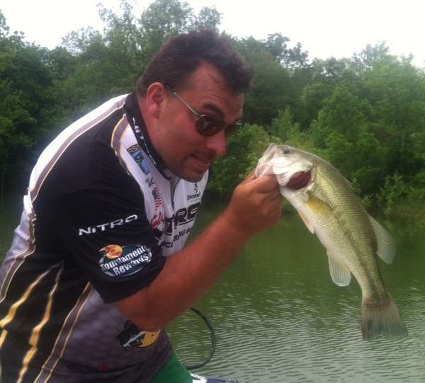 Chris Cline is playing mind games with this Douglas bass.