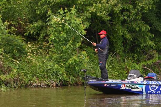 Dean Rojas had a 2nd place finish the last time the Elite Series visited Lake Dardanelle. 