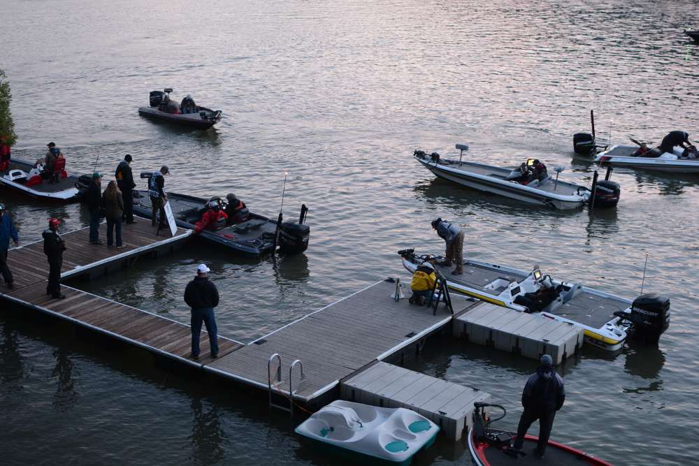 Competitors, spectators and staff members get ready for the Day 2 launch of the Western Divisional on Noxon Reservoir in Montana.