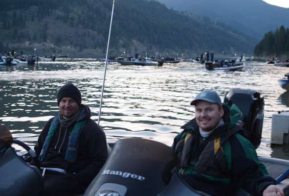 Levi McNeill of Wyoming is sharing a boat with the Arizona leader, Eric Hammer.