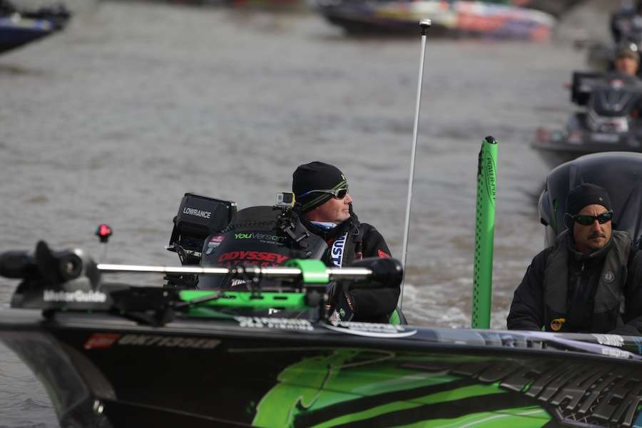 Scott Ashmore hopes to follow up a strong Day 1 with a better Day 2. 